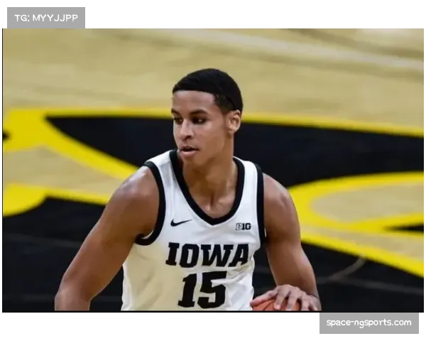 火箭魔术比赛，年轻球队重建机制与核心球员成长预测研究路径